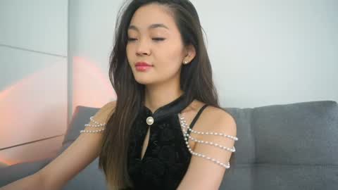 kim online show from 02-24-25, 11:10