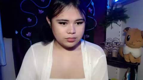 Snapshot of lovelypinaychubsx chatting on 11-23-25, 03:28 lovely online show from 11-23-25, 03:28
