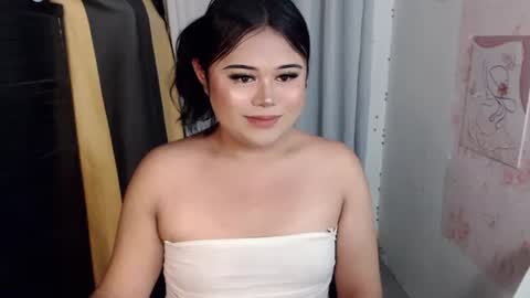 lovely online show from 04-21-26, 08:53