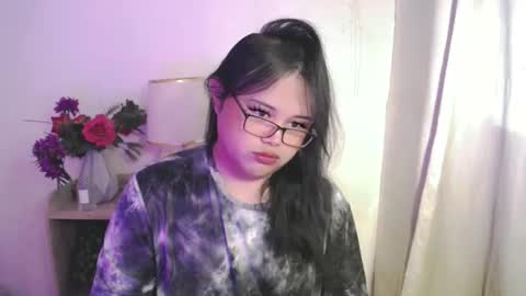 Snapshot of lovelypinaychubsx chatting on 06-11-26, 04:10 lovely online show from 06-11-26, 04:10