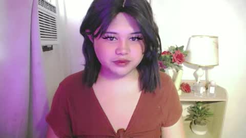 Snapshot of lovelypinaychubsx chatting on 06-16-26, 06:38 lovely online show from 06-16-26, 06:38