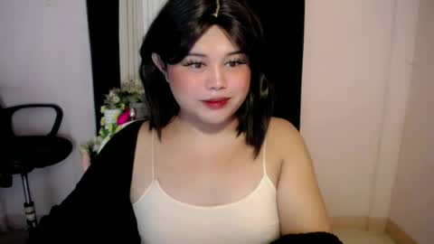 Snapshot of lovelypinaychubsx chatting on 06-21-26, 05:48 lovely online show from 06-21-26, 05:48