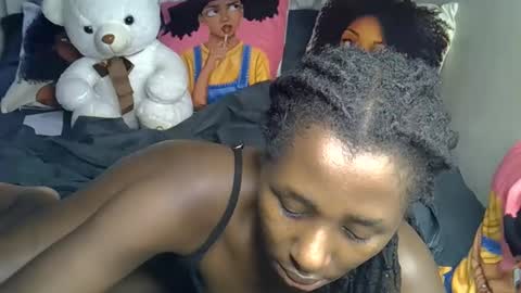 lovelytin online show from 03-04-26, 02:56