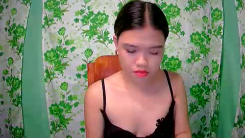 lovemae352295 online show from 12-25-24, 12:58
