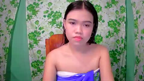 lovemae352295 online show from 01-17-25, 05:53