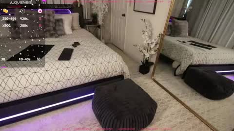 Scarlett online show from 01-28-25, 02:31