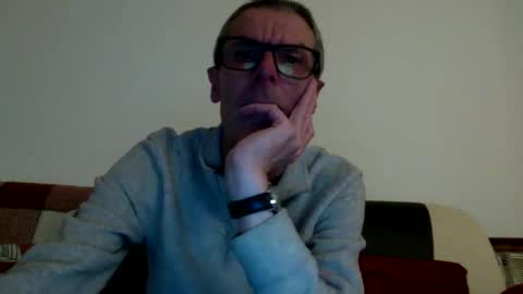 lovepvcearly50s online show from 01-01-25, 07:43