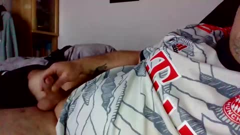 Snapshot of lover010983 chatting on 02-26-25, 03:41 lover010983 online show from 02-26-25, 03:41