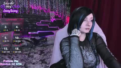 Snapshot of lover_emmy chatting on 02-23-25, 03:18 Emmy online show from 02-23-25, 03:18