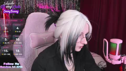 Snapshot of lover_emmy chatting on 03-12-25, 03:51 Emmy online show from 03-12-25, 03:51