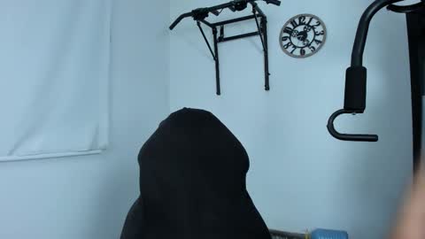 Snapshot of lover_fitnessboy chatting on 02-23-25, 01:35 kevin online show from 02-23-25, 01:35