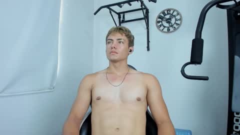 Snapshot of lover_fitnessboy chatting on 03-12-25, 08:41 kevin online show from 03-12-25, 08:41