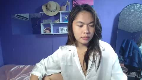 Snapshot of lovergirljane chatting on 01-11-26, 05:45 JANE loves you online show from 01-11-26, 05:45