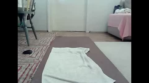 Snapshot of loverofassandfeet chatting on 10-29-25, 08:16 loverofassandfeet online show from 10-29-25, 08:16