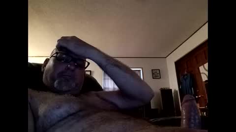 Snapshot of loverofmany chatting on 05-28-26, 08:28 loverofmany online show from 05-28-26, 08:28