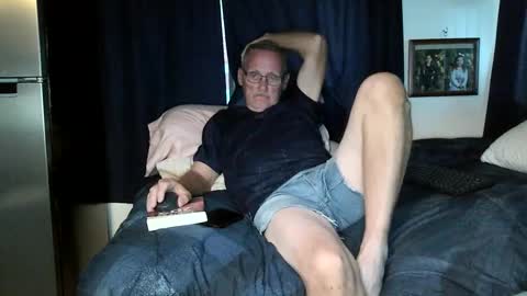 Snapshot of lovesex6565 chatting on 09-28-25, 10:48 just here to have fun and cum online show from 09-28-25, 10:48