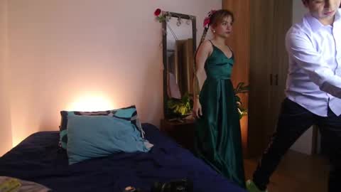 Snapshot of loveskingdom chatting on 10-29-25, 02:03 LovesKingdom online show from 10-29-25, 02:03