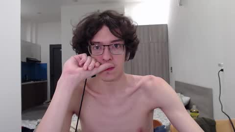 Snapshot of lovesomecookies chatting on 11-11-25, 10:26 LovesomeCookie online show from 11-11-25, 10:26