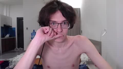 Snapshot of lovesomecookies chatting on 11-14-25, 01:54 LovesomeCookie online show from 11-14-25, 01:54