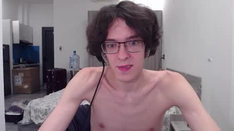 Snapshot of lovesomecookies chatting on 11-28-25, 05:37 LovesomeCookie online show from 11-28-25, 05:37