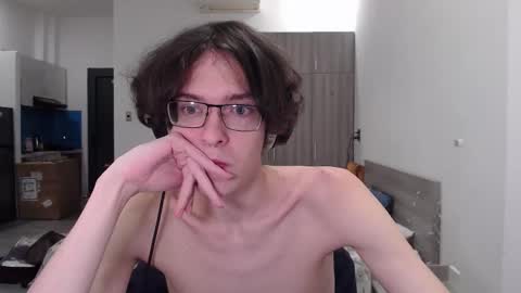 Snapshot of lovesomecookies chatting on 11-30-25, 05:39 LovesomeCookie online show from 11-30-25, 05:39