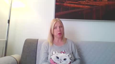 Marlyn online show from 05-11-26, 02:45