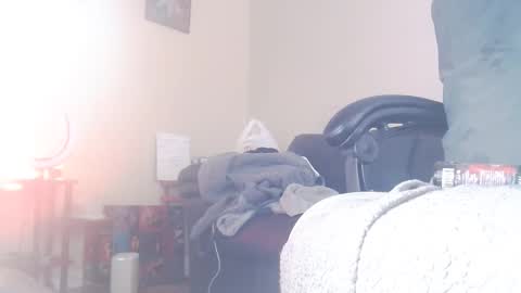 lovetobeused online show from 12-01-25, 05:18