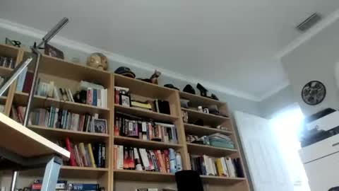 Snapshot of lovestylistwomen chatting on 04-23-26, 12:12 Michael online show from 04-23-26, 12:12