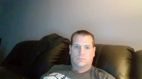 lovetocum37 online show from 01-15-25, 05:47
