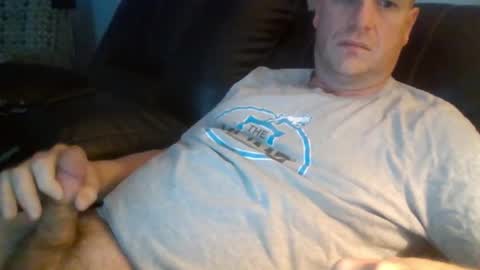 Snapshot of lovetocum37 chatting on 01-16-26, 07:07 lovetocum37 online show from 01-16-26, 07:07