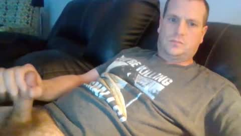 Snapshot of lovetocum37 chatting on 03-16-26, 07:40 lovetocum37 online show from 03-16-26, 07:40