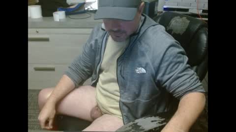 Snapshot of lovetofps chatting on 04-08-26, 07:08 Love2Game online show from 04-08-26, 07:08