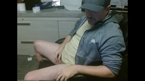 Snapshot of lovetofps chatting on 04-09-26, 07:08 Love2Game online show from 04-09-26, 07:08