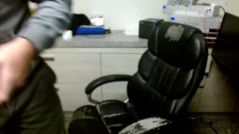 Snapshot of lovetofps chatting on 05-15-26, 09:44 Love2Game online show from 05-15-26, 09:44