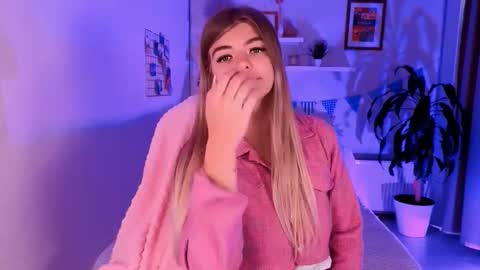 Barbie  Follow me online show from 10-05-25, 10:24