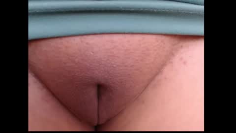 Snapshot of loveuniverse8 chatting on 11-24-25, 02:39 cutelucy 3 online show from 11-24-25, 02:39