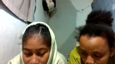 Snapshot of loveyou751 chatting on 04-10-26, 12:05 loveyou751 online show from 04-10-26, 12:05