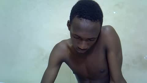 lovics online show from 12-20-25, 07:43