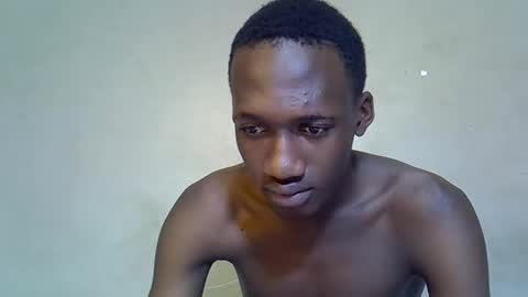 lovics online show from 12-22-25, 04:37