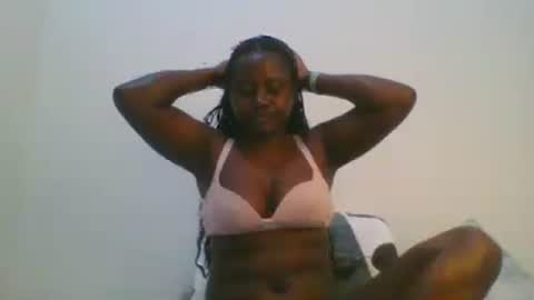 Snapshot of loviett chatting on 06-29-26, 10:59 loviett online show from 06-29-26, 10:59