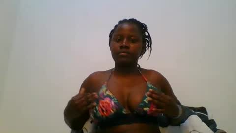 Snapshot of loviett chatting on 07-29-26, 08:45 loviett online show from 07-29-26, 08:45