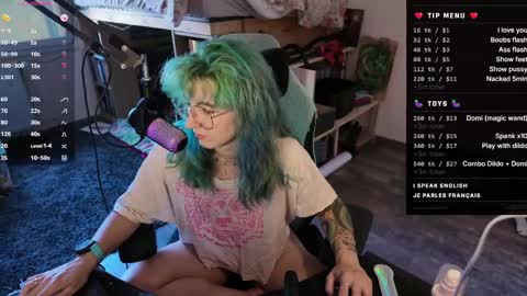 Lovilyn24 online show from 05-29-26, 01:20
