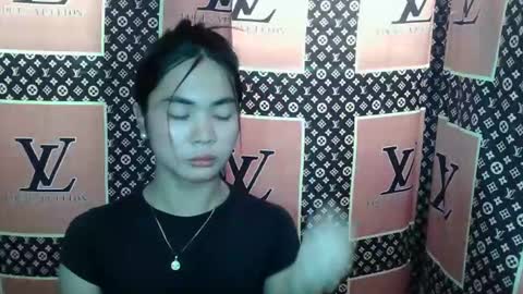 loving_rhean online show from 11-26-25, 02:01