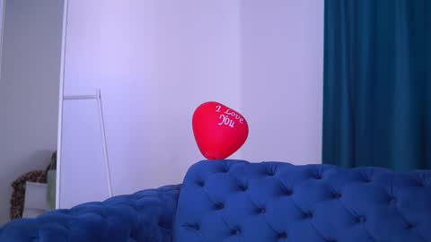 Snapshot of lovingblondie chatting on 02-24-25, 10:04 Nora online show from 02-24-25, 10:04