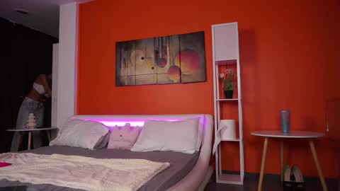 Snapshot of lovingblondie chatting on 09-29-25, 03:22 Nora online show from 09-29-25, 03:22