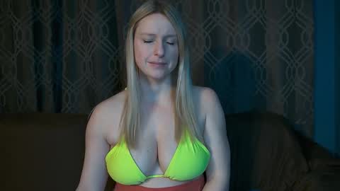 Summer online show from 04-02-26, 01:58