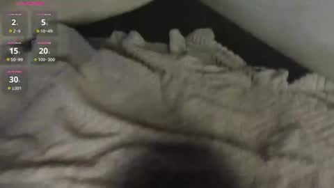 Snapshot of lovvingwhisperr chatting on 06-13-26, 01:25 Erika online show from 06-13-26, 01:25