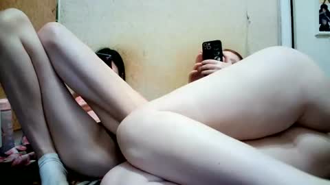 Snapshot of lower_te chatting on 07-27-26, 09:49 TinEva online show from 07-27-26, 09:49