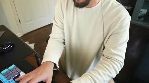 Lee online show from 12-02-24, 02:08