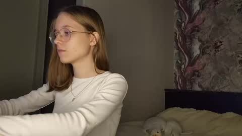 Snapshot of lowress chatting on 03-06-25, 09:36 Karmell online show from 03-06-25, 09:36